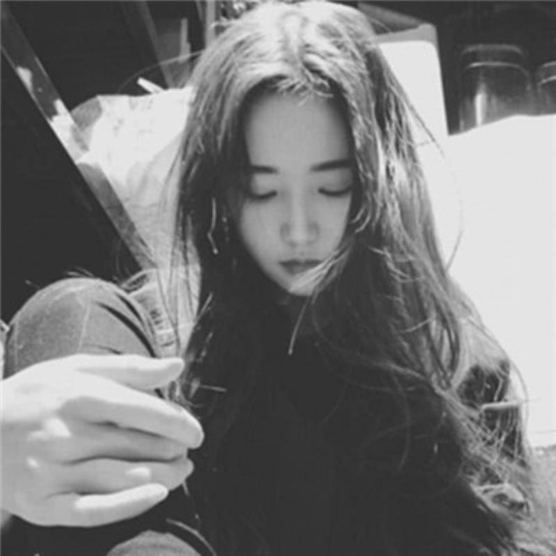 黔南陪玩伴游國外空姐栗麗愫