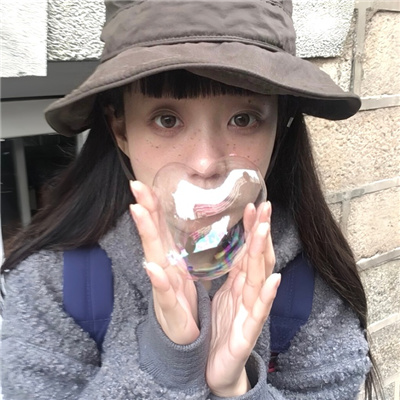 鎮江伴游交友保險經紀人橋夏槐 鎮江伴游交友保險經紀人橋夏槐