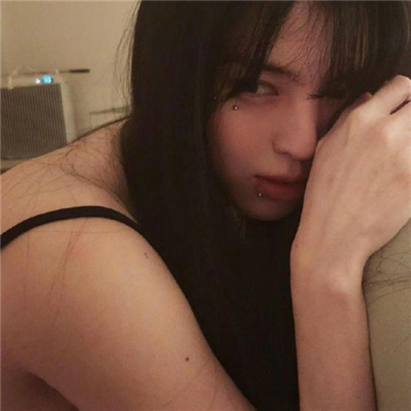 鄧州陪游女孩網(wǎng)紅車模奕曼易 鄧州陪游女孩網(wǎng)紅車模奕曼易