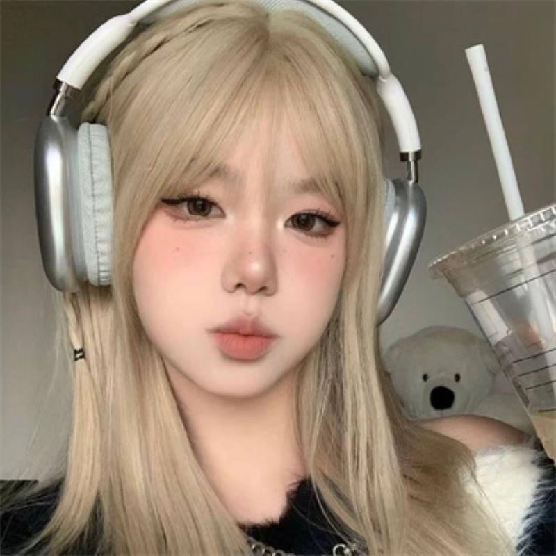 綿陽同城游點(diǎn)歌員許白筠 綿陽同城游點(diǎn)歌員許白筠