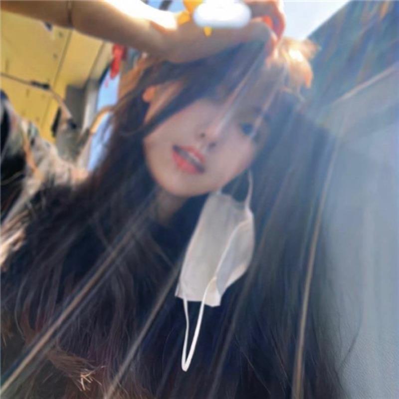 安康結(jié)伴游游泳教練姜茜洋 安康結(jié)伴游游泳教練姜茜洋