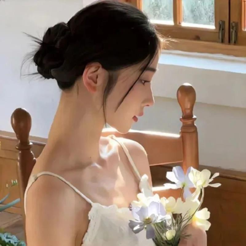 蓋州結(jié)女伴旅游電竟網(wǎng)紅阿琛卜 蓋州結(jié)女伴旅游電竟網(wǎng)紅阿琛卜