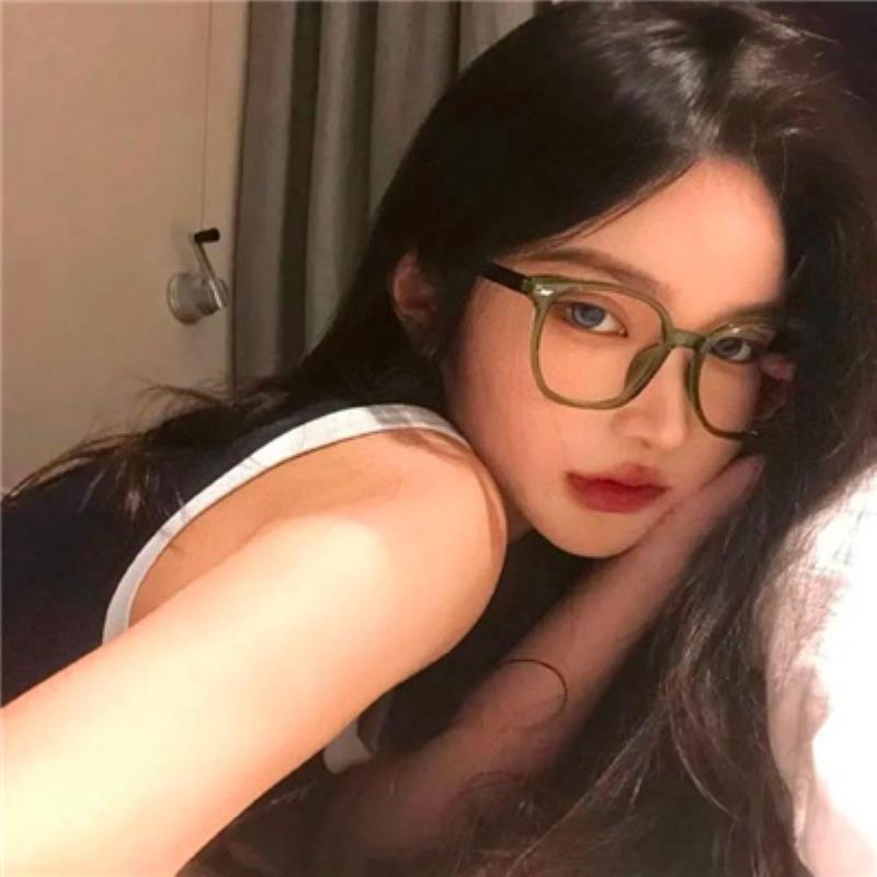 西雙版納私人伴游中介經(jīng)紀(jì)人鐸虹影 西雙版納私人伴游中介經(jīng)紀(jì)人鐸虹影