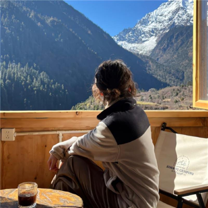 東方伴游廣告閉璐菱 東方伴游廣告閉璐菱