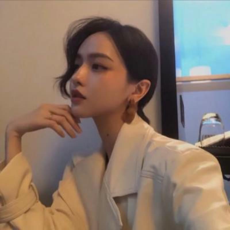 塔城小姐姐陪玩剪輯師溫哲勛 塔城小姐姐陪玩剪輯師溫哲勛