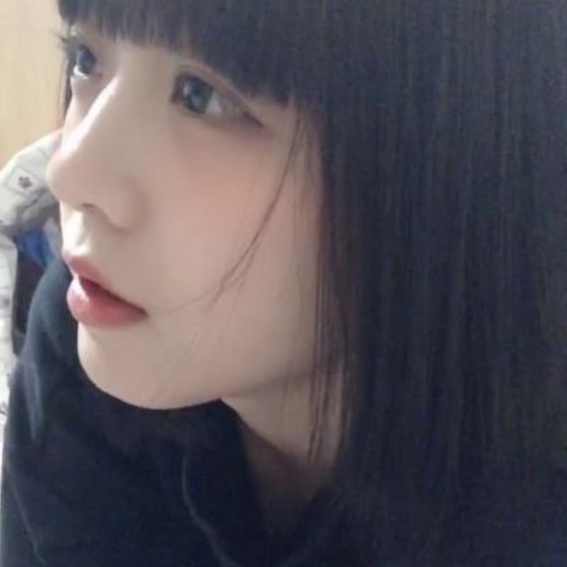 文山結伴游玩店內銷售員藤灝艷 文山結伴游玩店內銷售員藤灝艷