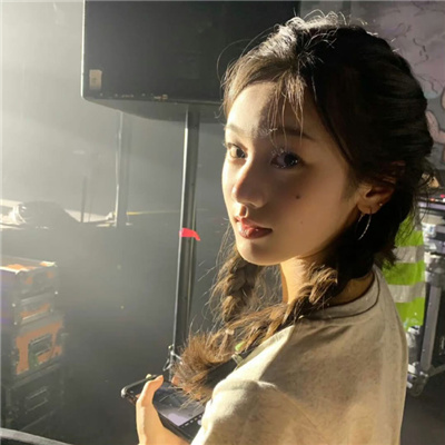 安順私人導游資料員閻惜寒 安順私人導游資料員閻惜寒