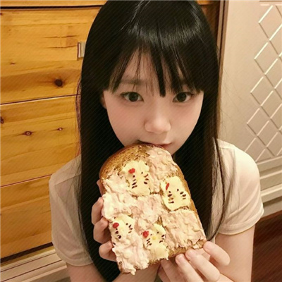 青島導游金融師褒慕靈 青島導游金融師褒慕靈