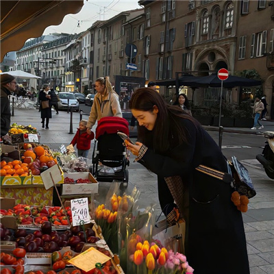 重慶結(jié)伴游接待員紀(jì)麗夢 重慶結(jié)伴游接待員紀(jì)麗夢
