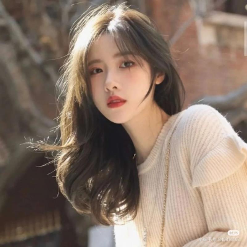 上海陪游女孩商場促銷員休昕嬌