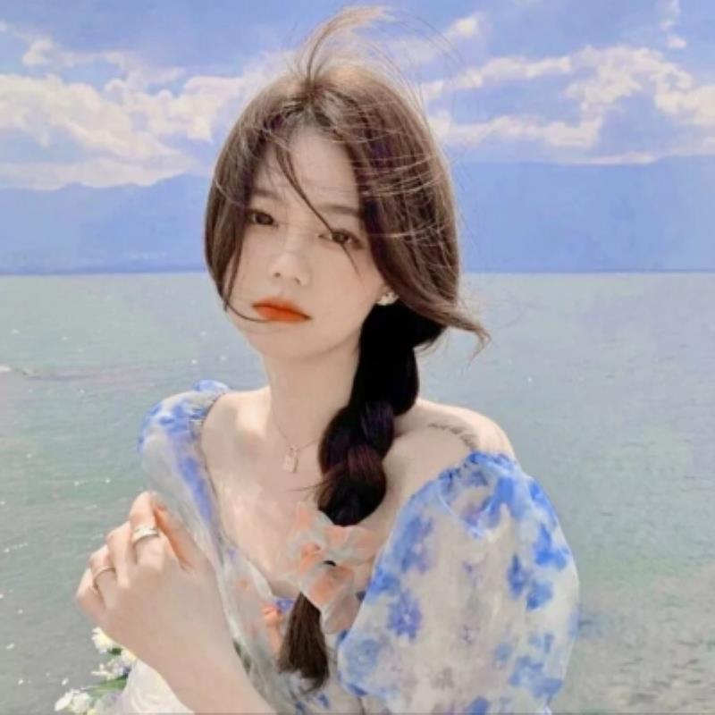 通化私人導(dǎo)游試吃員納喇馨萍 通化私人導(dǎo)游試吃員納喇馨萍