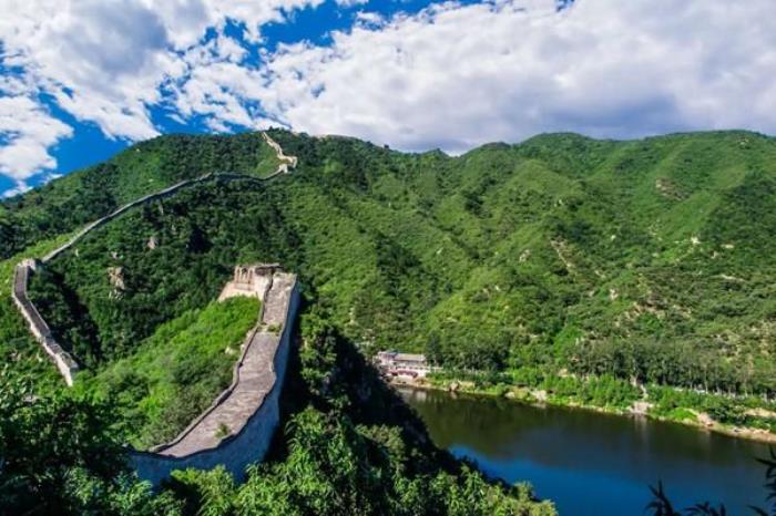 黃花城水長城磁滑道值得坐嗎?票價多少? 黃花城水長城磁滑道值得坐嗎?票價多少?