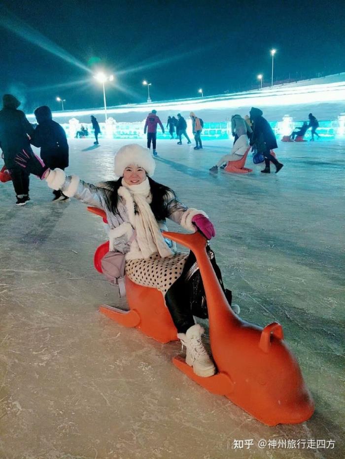 找哈爾濱雪鄉口碑好的商務伴游,讓你的哈爾濱旅游開心 找哈爾濱雪鄉口碑好的商務伴游,讓你的哈爾濱旅游開心