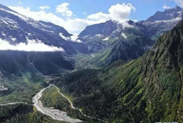 墨脫,高原明珠不再遙遠(yuǎn),派墨線(xiàn)從此不再具有刺激、挑戰(zhàn)性