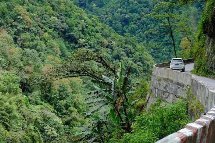 墨脫,高原明珠不再遙遠(yuǎn),派墨線(xiàn)從此不再具有刺激、挑戰(zhàn)性