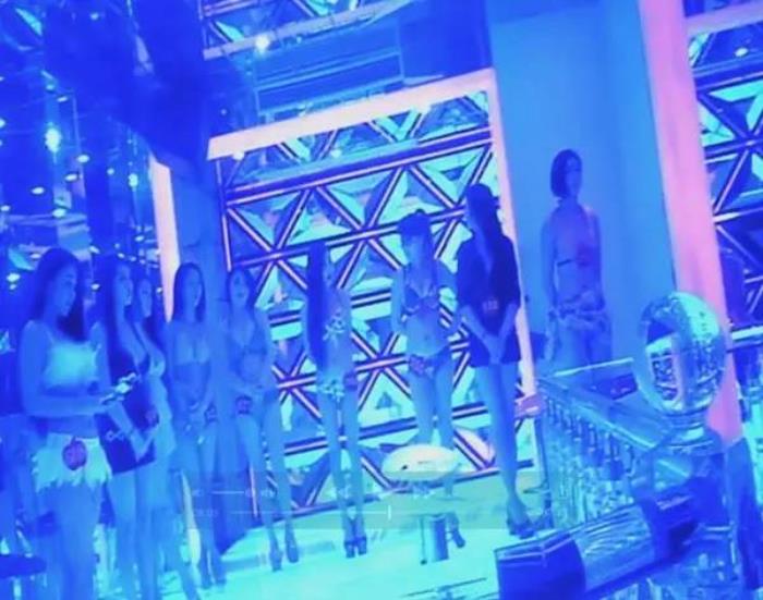 伴游網“伴游”白天陪玩晚上陪睡(圖) 伴游網“伴游”白天陪玩晚上陪睡(圖)