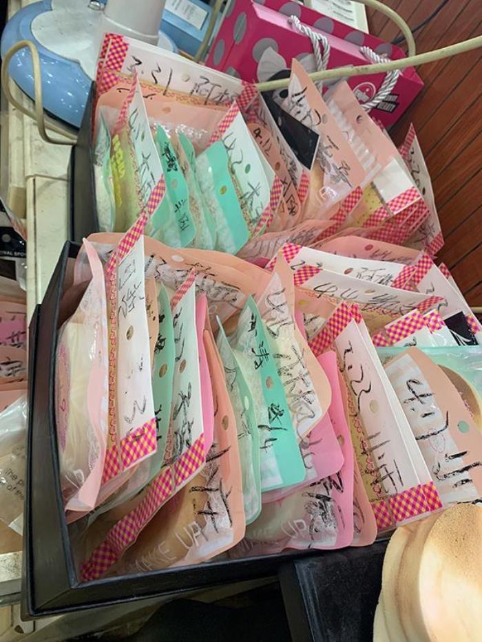 夜場招聘男模第一次見吳謝宇時經理帶隊經理會睜一只眼閉一只眼(組圖) 夜場招聘男模第一次見吳謝宇時經理帶隊經理會睜一只眼閉一只眼(組圖)