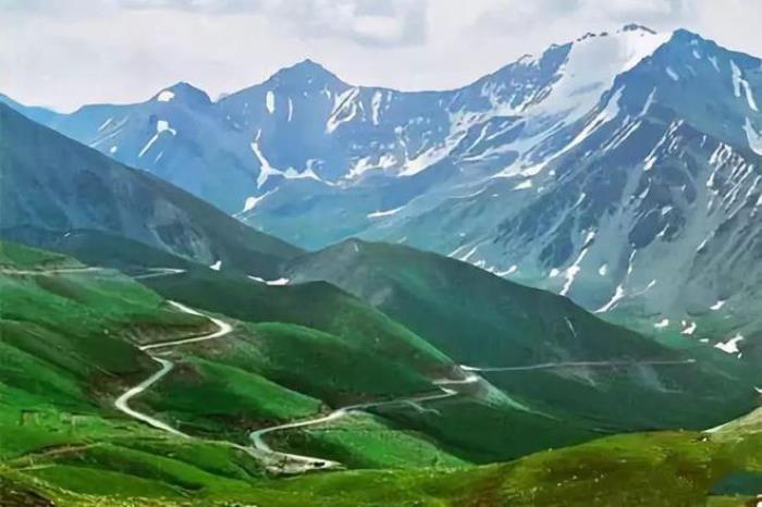 去新疆,看世界的風景 去新疆,看世界的風景