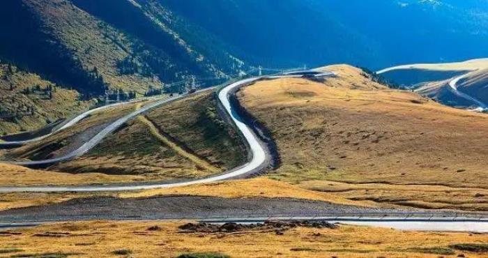 去新疆,看世界的風景 去新疆,看世界的風景