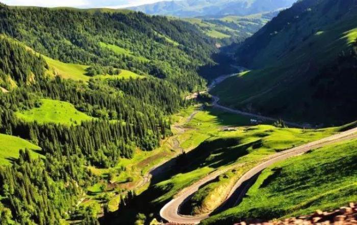 去新疆,看世界的風景 去新疆,看世界的風景