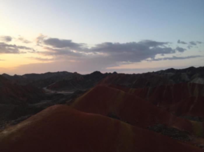 張掖丹霞的奇觀 張掖丹霞好看嗎 張掖丹霞的奇觀 張掖丹霞好看嗎