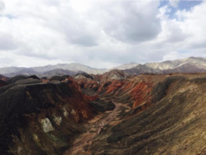 張掖丹霞的奇觀 張掖丹霞好看嗎 張掖丹霞的奇觀 張掖丹霞好看嗎