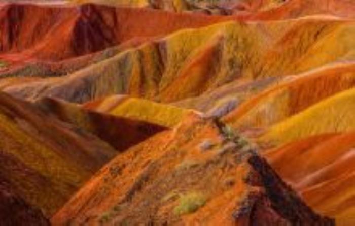 七彩霞甘肅景點