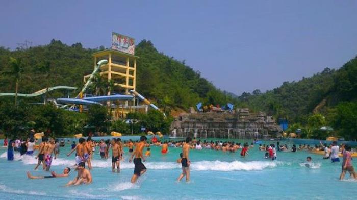 清遠清泉灣漂流 清遠清泉灣漂流