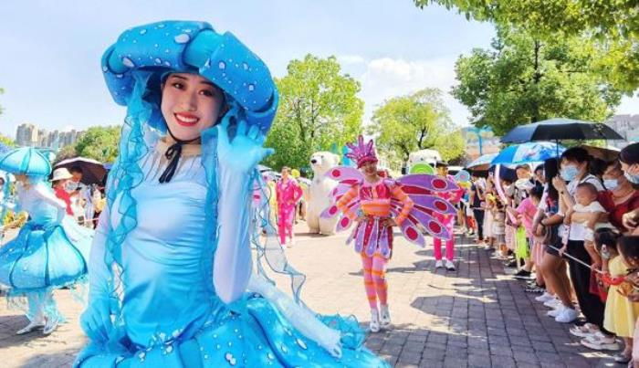 武漢海昌極地海洋公園 武漢海昌極地海洋公園