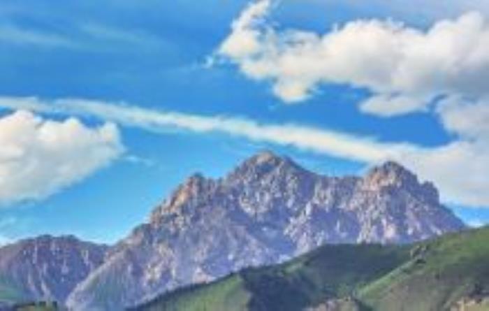 柏樹山青海景點 柏樹山青海景點