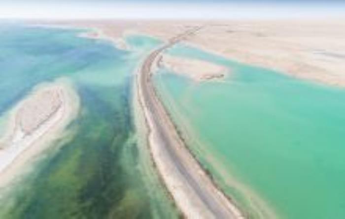 西臺吉乃爾湖青海景點