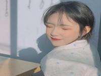 燈塔陪游氣質車模睢憶之