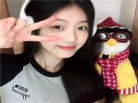 盤錦陪游女孩中專生第五鑫娜