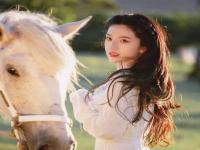 磐石陪游女孩保育員裘如風